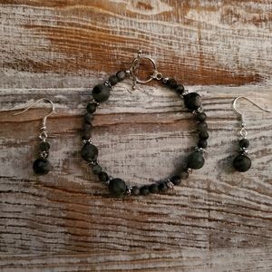 Handmade bracelet and earring set